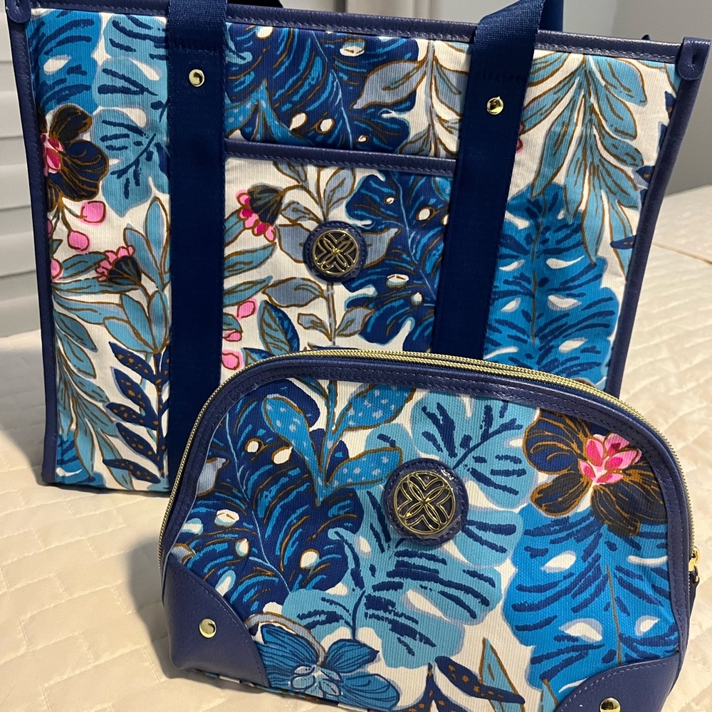 Floral Blue Tote and Pouch Set